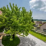 Апартаменты Papoula Vendeghaz *